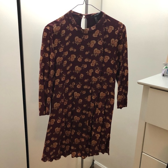 Floral Dress - Picture 3 of 4